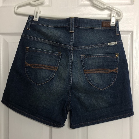 Hilfiger Denim Shorts Caryn Shorts 28 High Waist New - Picture 3 of 5